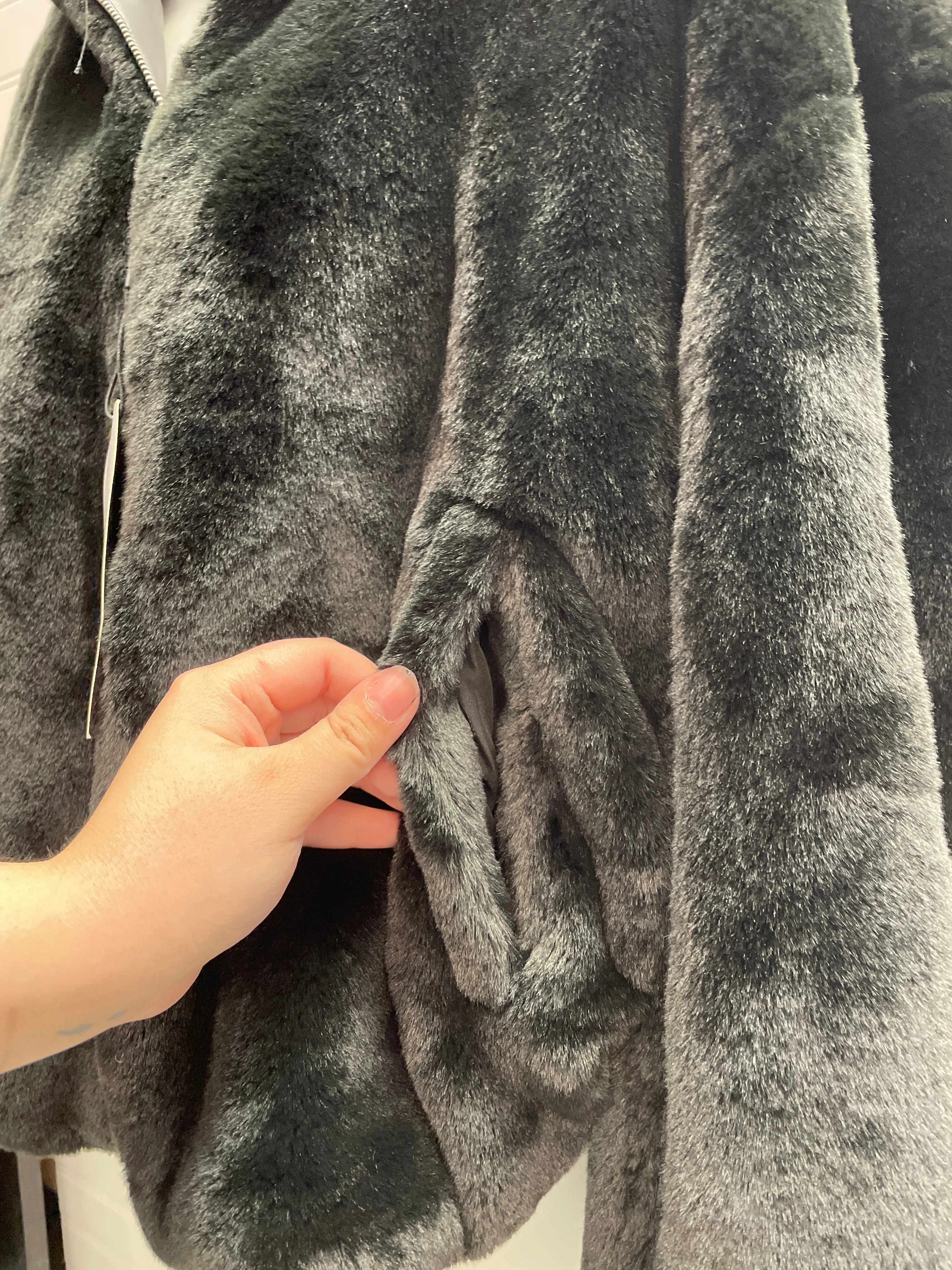 Jacket Faux Fur & Sherpa By Zara  Size: S